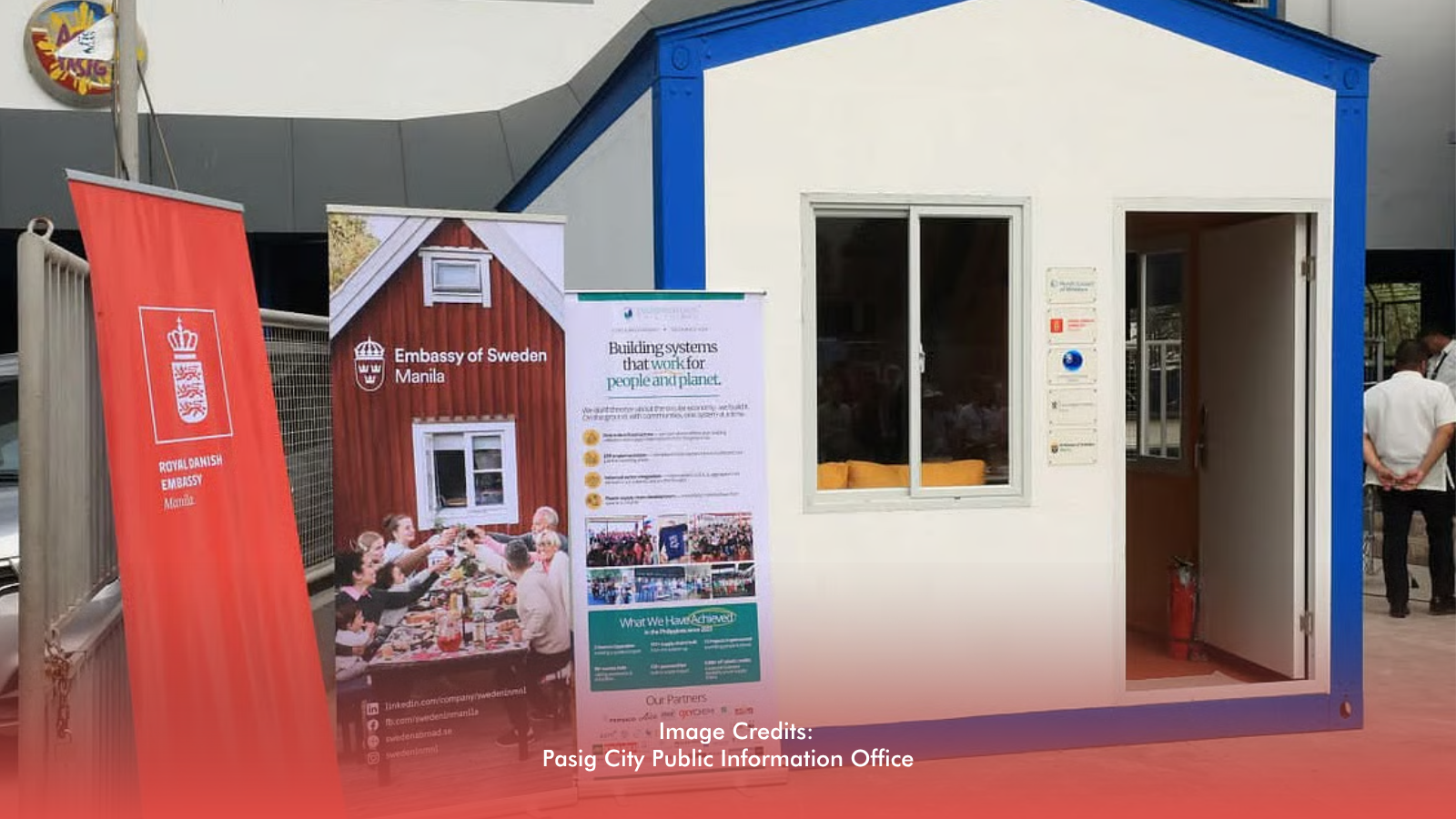 Pasig Introduces Modular Plastic Housing For Displaced Families